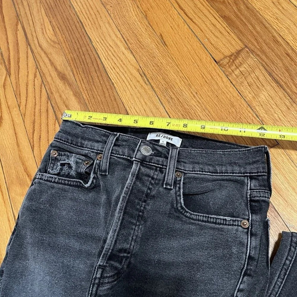 RE/DONE 90s High-Rise Ankle Crop‎ Button Fly Jeans in Faded Coal Black Size 26 - Picture 10 of 10